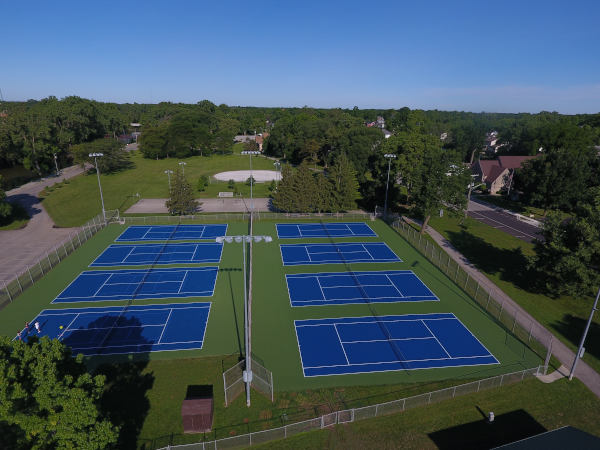8 tennis courts at city park